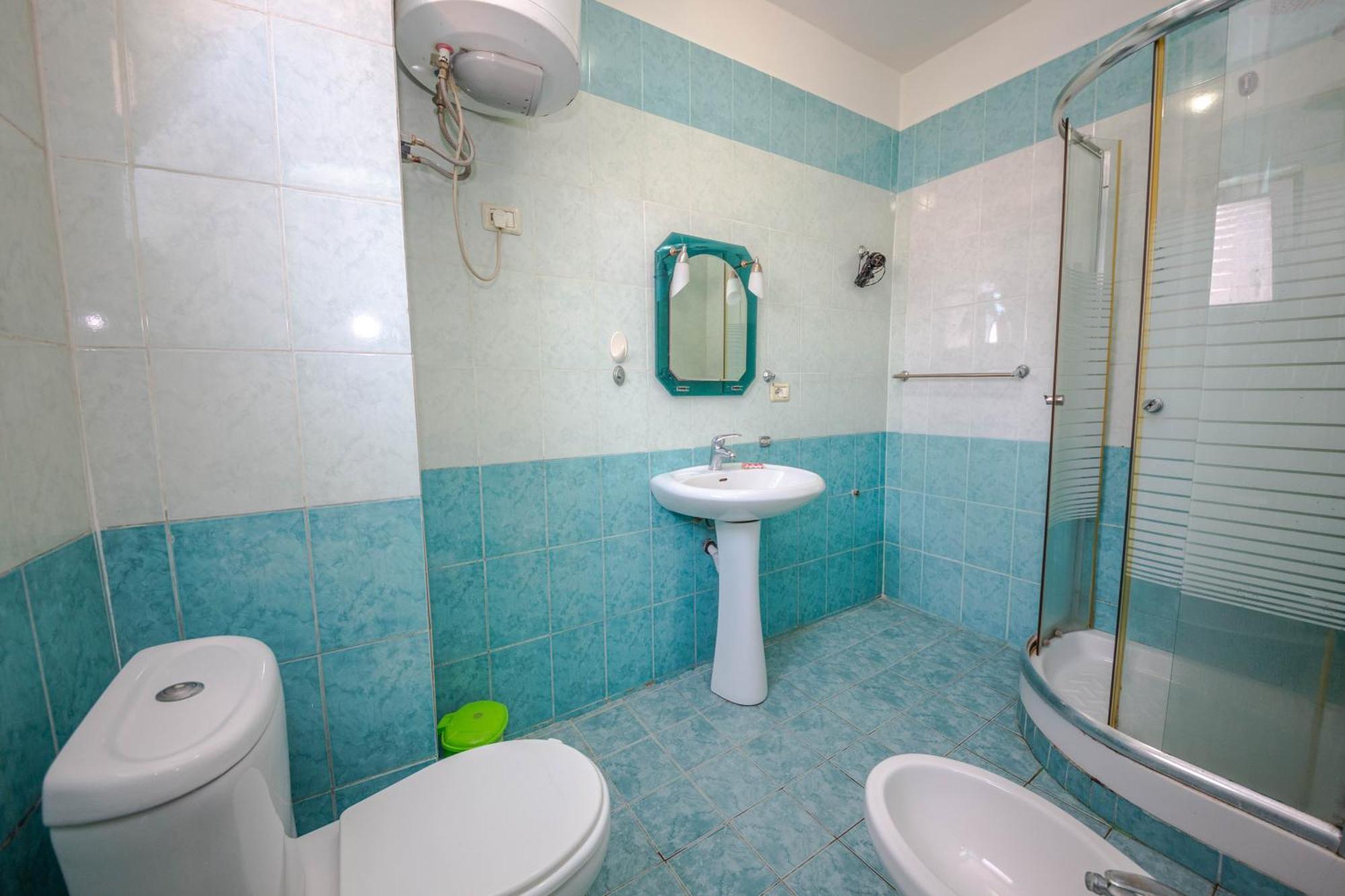 Hotel 3A Tiranë Rom bilde